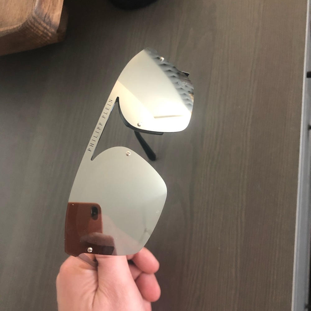 Philipp Plein Brand New mirror sunglasses